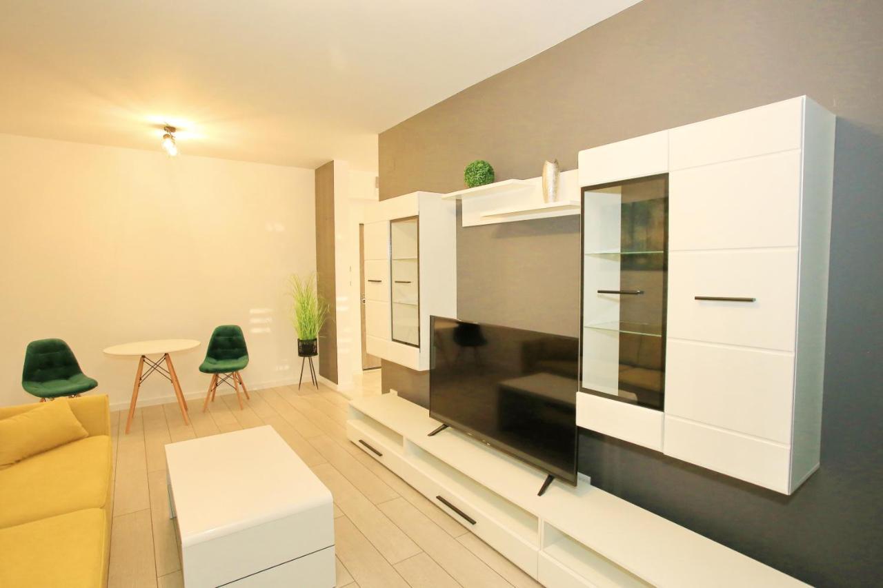 Apartament Prima Nufarul Ralu Oradea Exterior foto